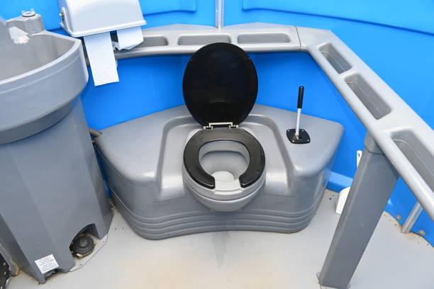 Best Portable restroom trailer rental  in Kincaid, IL